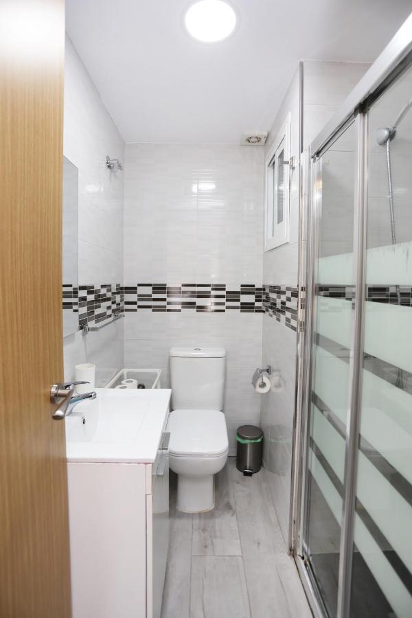 Holidays2Malaga Goya - Zona Huelin & 500 Mts De La Playa Apartment Exterior photo